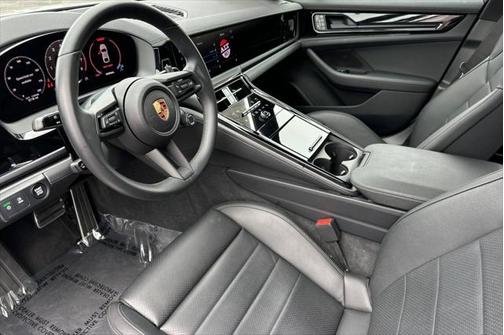 2025 Porsche Panamera