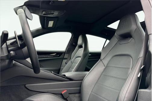 2025 Porsche Panamera