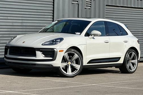 2023 Porsche Macan T