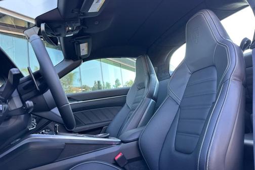 2026 Porsche 911 Targa 4S