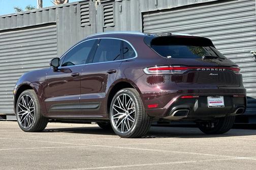 2023 Porsche Macan T