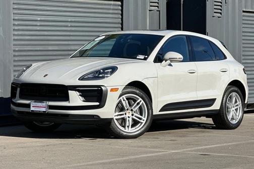 2024 Porsche Macan 