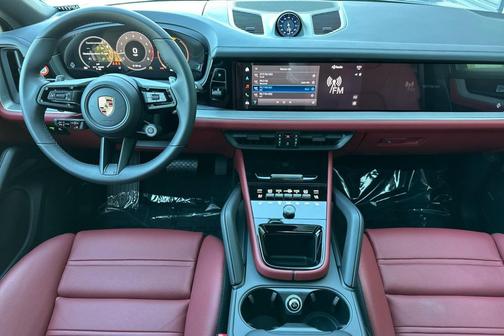 2025 Porsche Cayenne Cayenne