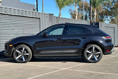 2026 Porsche Macan