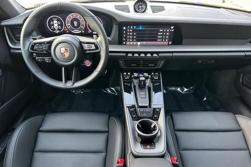 2026 Porsche 911 Carrera