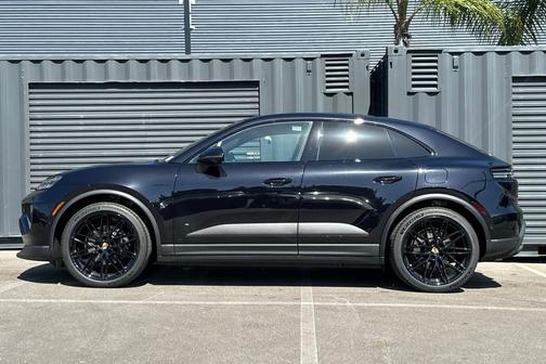 2026 Porsche Macan Electric