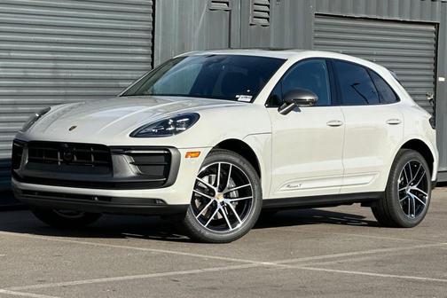 2026 Porsche Macan Macan