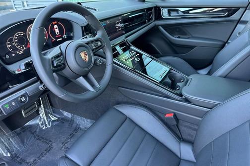 2026 Porsche Panamera 4S