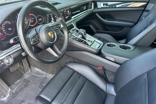 2021 Porsche Panamera 4