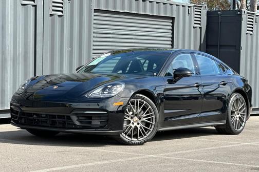 2021 Porsche Panamera 4