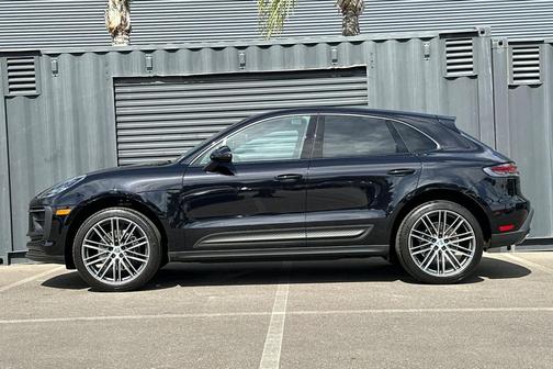 2025 Porsche Macan Macan