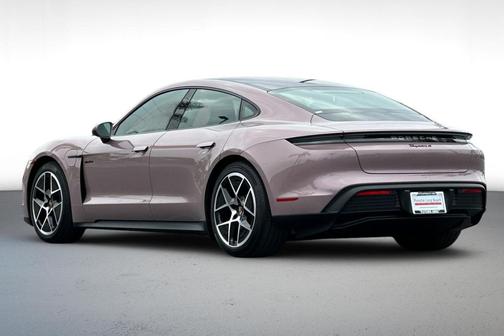 2026 Porsche Taycan 4