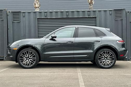 2026 Porsche Macan Macan