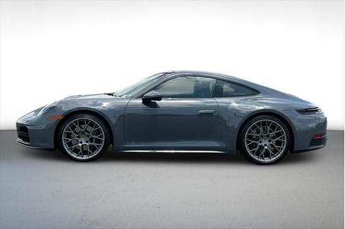 2025 Porsche 911 Carrera