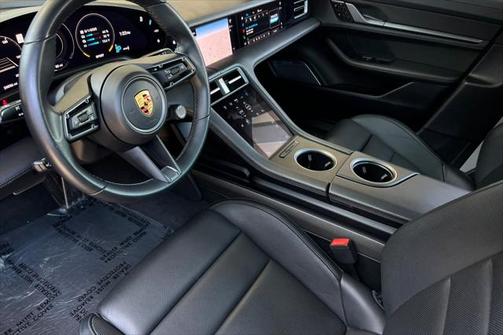 2021 Porsche Taycan Turbo S