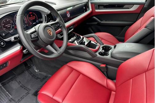 2024 Porsche Cayenne Base (Tiptronic)