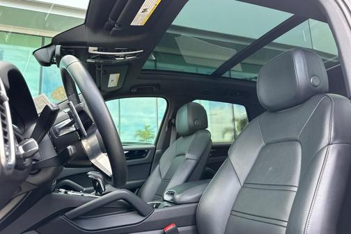 2023 Porsche Cayenne Cayenne