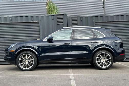 2023 Porsche Cayenne Cayenne