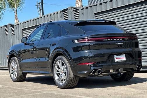 2025 Porsche Cayenne Cayenne
