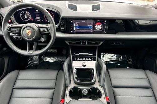 2025 Porsche Cayenne Base