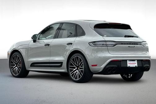 2022 Porsche Macan S