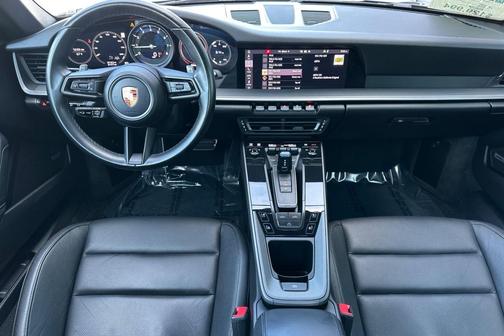 2021 Porsche 911 Carrera