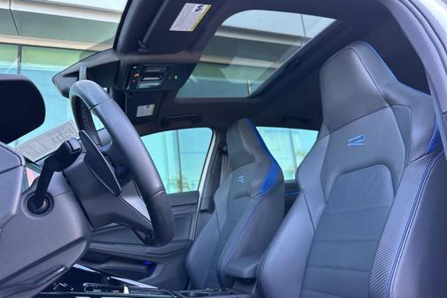 2024 Volkswagen Golf R 2.0T DSG
