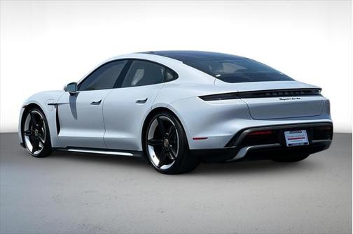 2021 Porsche Taycan Turbo