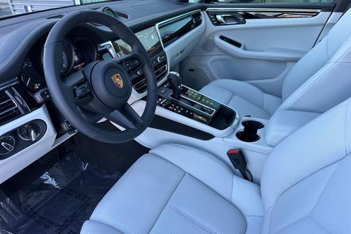 2026 Porsche Macan S