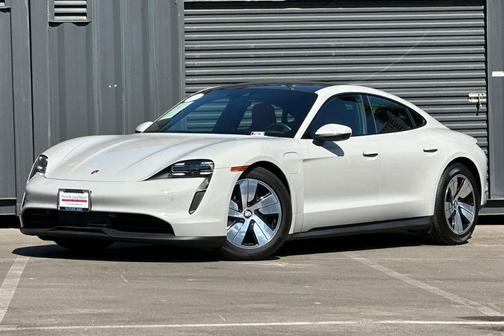 2023 Porsche Taycan