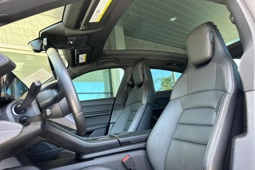 2022 Porsche Taycan 4S