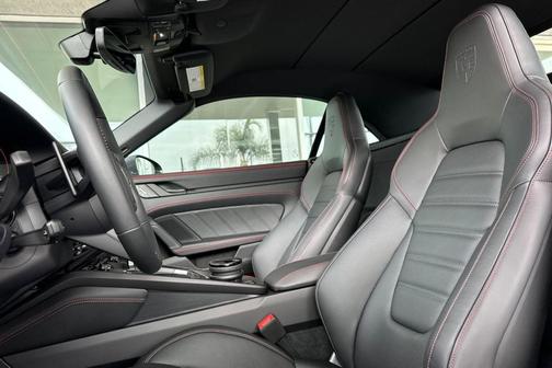 2026 Porsche 911 Carrera GTS