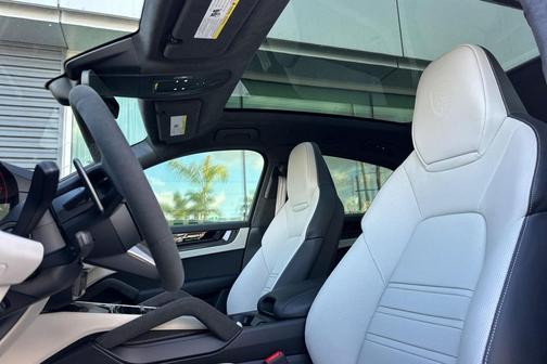 2026 Porsche Cayenne GTS