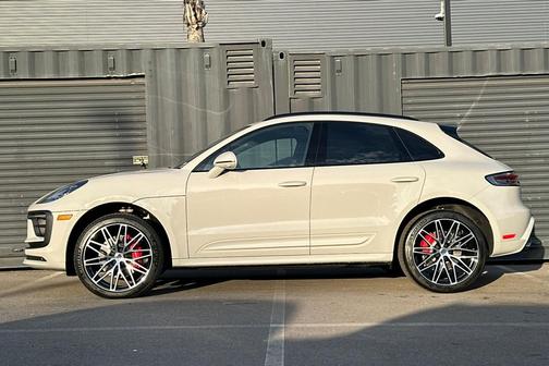 2026 Porsche Macan S