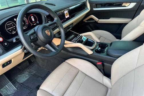 2025 Porsche Cayenne Cayenne