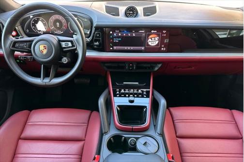 2025 Porsche Cayenne Base