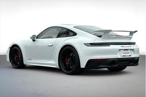 2024 Porsche 911 Carrera GTS
