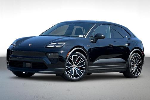 2025 Porsche Macan 4S