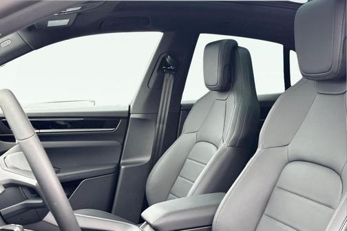 2025 Porsche Macan Electric
