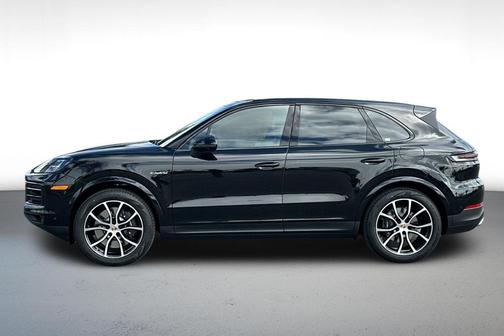 2025 Porsche Cayenne E-Hybrid