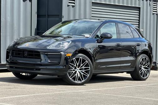 Jet Black Metallic 2026 Porsche Macan Macan