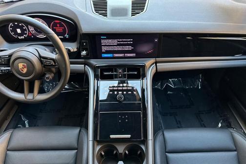 2025 Porsche Panamera