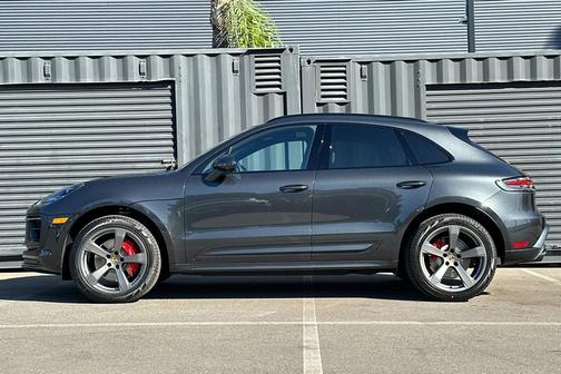 2026 Porsche Macan S