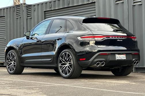2025 Porsche Macan 