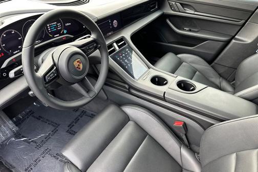 2022 Porsche Taycan Base (A2)