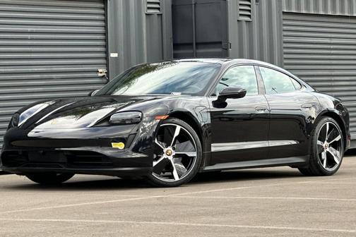 2022 Porsche Taycan Base (A2)