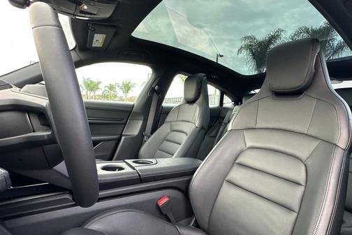 2022 Porsche Taycan Base (A2)