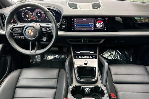 2025 Porsche Cayenne Cayenne