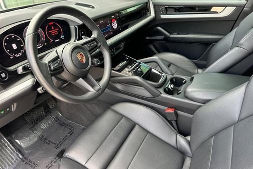 2025 Porsche Cayenne Cayenne