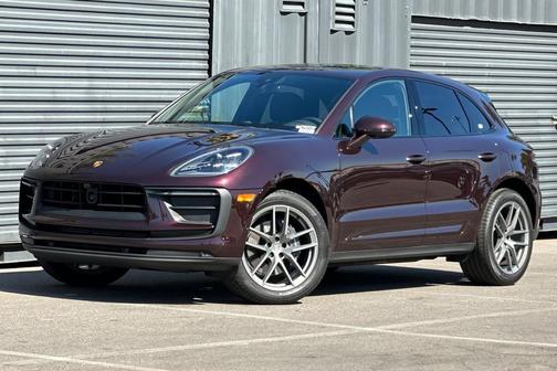 2025 Porsche Macan AWD